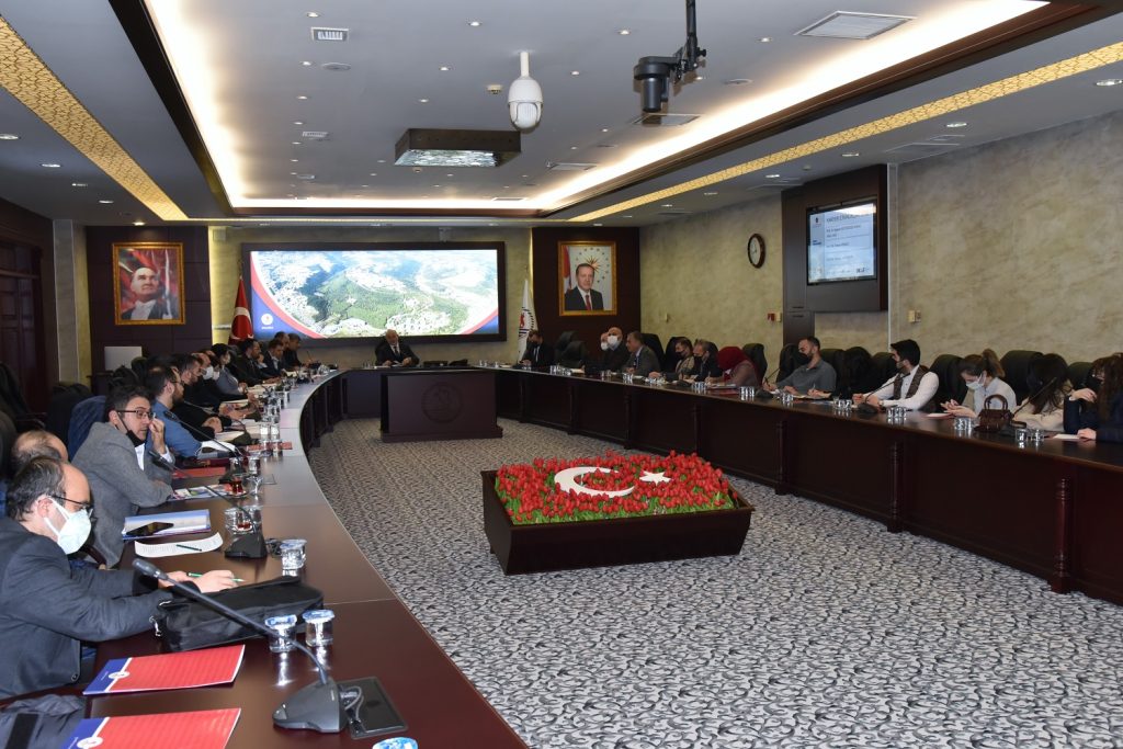 OMÜ; Ev Sahibi Olduğu Orta Karadeniz Kariyer Fuarı (OKAF’22) ’ye Yoğunlaştı