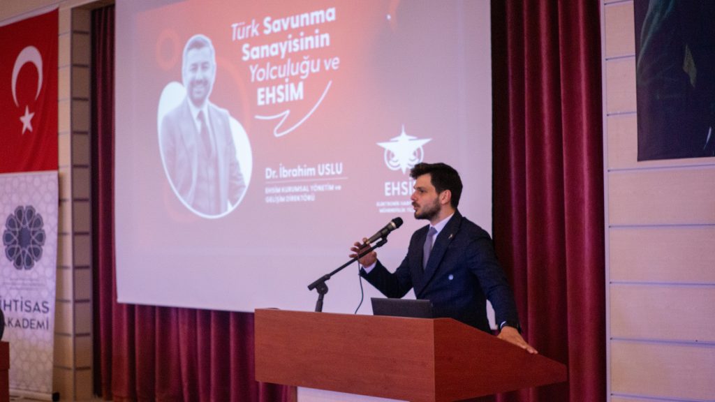 OKAF’26’da savunma sanayi ve gençlere kariyer çağrısı